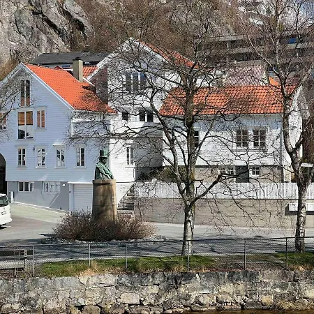 With A Loft In The Middle Of Center