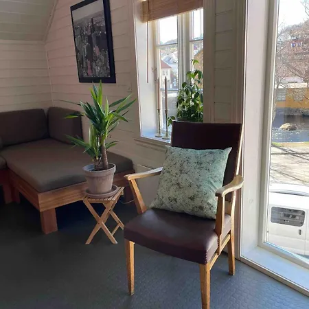 With A Loft In The Middle Of Center Appartamento