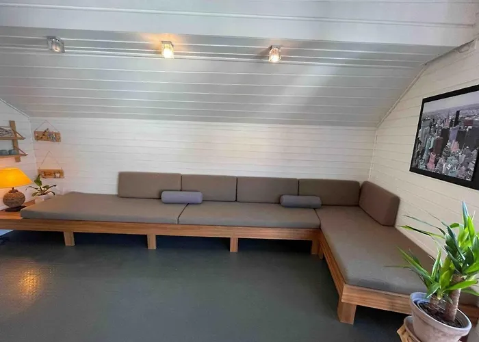 With A Loft In The Middle Of Center Апартаменты *